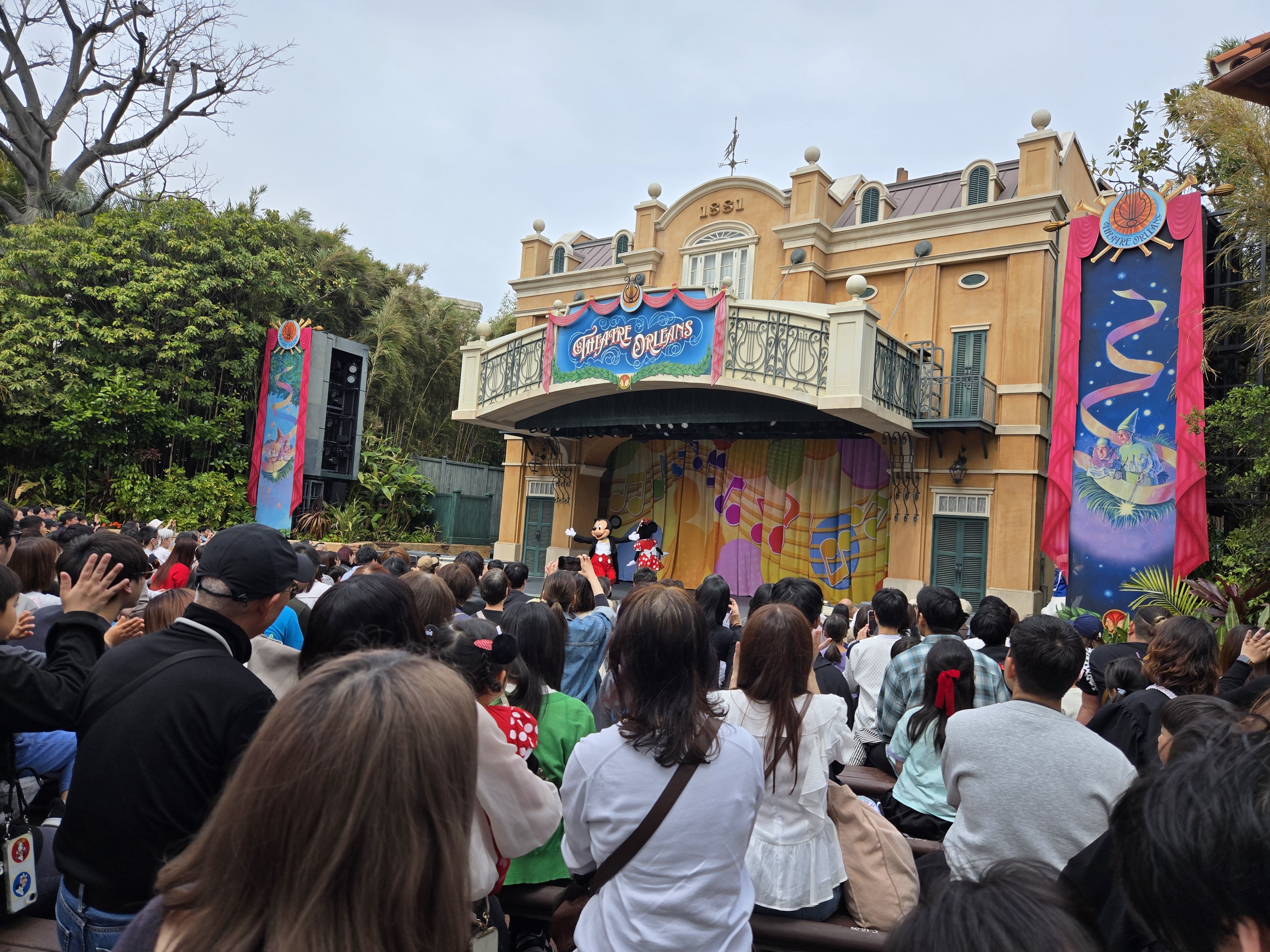 Mickey and Minnie performing on stage at Theatre Orleans during Jamboree Mickey Let's Dance at Tokyo Disneyland.